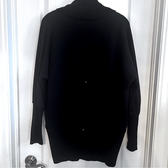 Wilfred Aritizia Diderot Sweater Cardigan Black Size Small - Picture 2 of 5